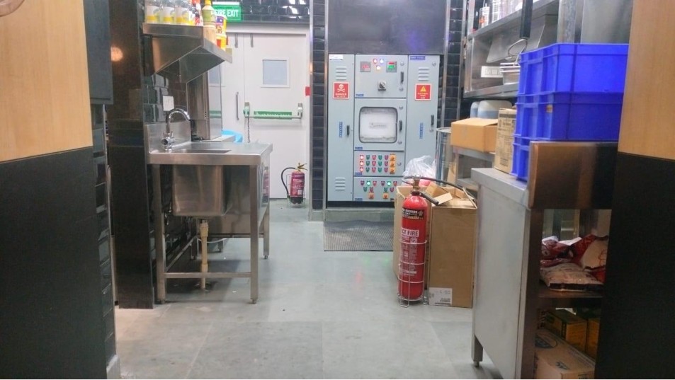 Youmee – Delhi Dwarka Vegas Mall 6